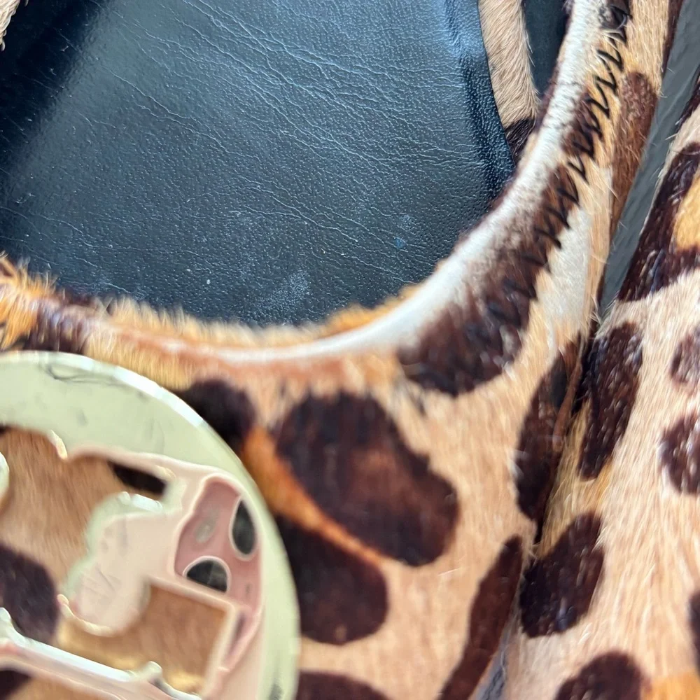 TORY BURCH Women’s Leopard Cuff Pony Hair Gold Logo REVA Ballet Flats Shoes 8.5 - Picture 3 of 10